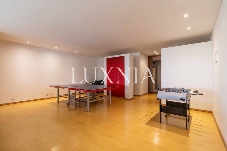 Apartamento de 3 alcobas en venta en Los Rosales, Bogotá, 452 m² · foto 22 de 22