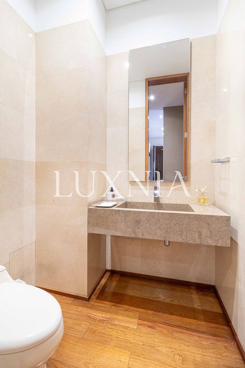 Apartamento de 3 alcobas en venta en Los Rosales, Bogotá, 452 m² · foto 20 de 22