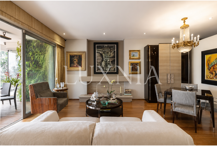 Apartamento de 3 alcobas en venta en Los Rosales, Bogotá, 452 m² · foto 3 de 22