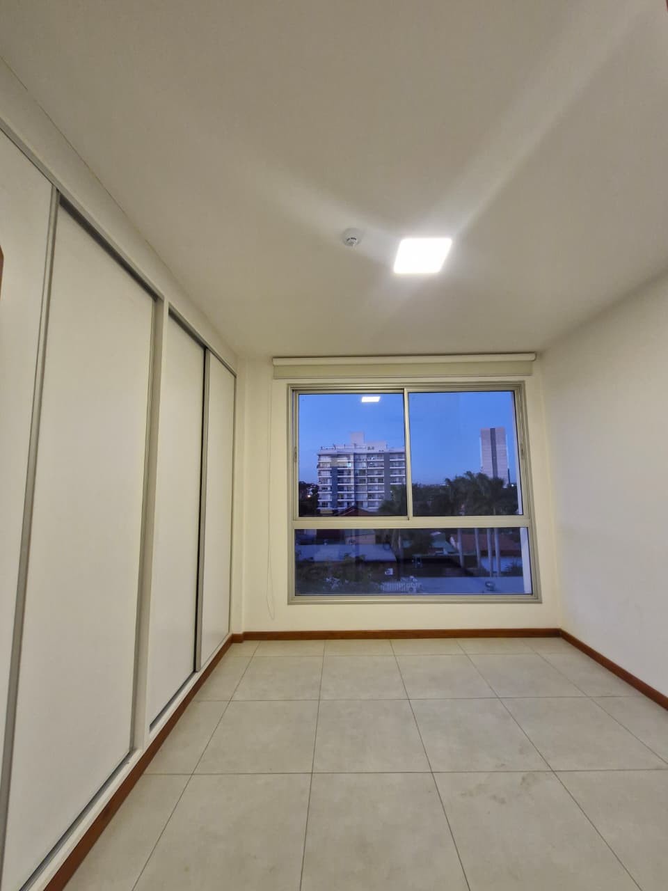 Departamento en alquiler en Las Lomas, Asunción — foto 3