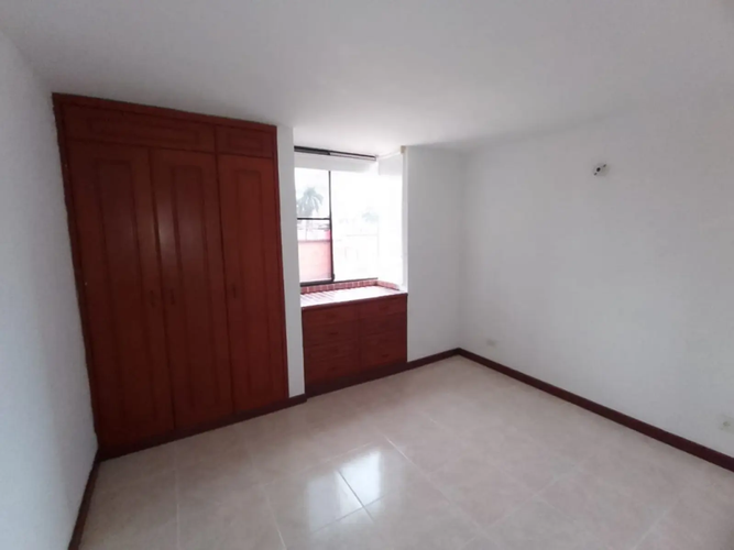 Apartamento en venta en Primero De Mayo, Cali · foto 7 de 17