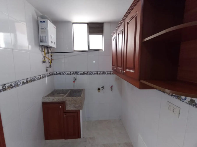 Apartamento en venta en Primero De Mayo, Cali · foto 9 de 17