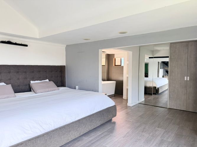 Apartamento de 3 alcobas en arriendo en El Poblado, Medellín, 290 m² · foto 7 de 20