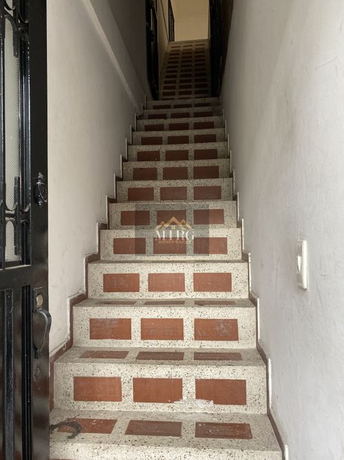 Casa de 10 alcobas en venta en Atanasio Girardot, Cali, 280 m² · foto 10 de 24