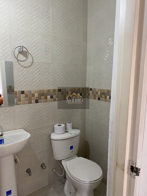 Casa de 10 alcobas en venta en Atanasio Girardot, Cali, 280 m² · foto 14 de 24