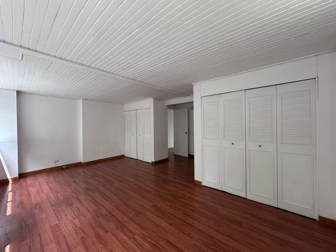 Apartamento de 2 alcobas en arriendo en El Poblado, Medellín, 101 m² · foto 12 de 20