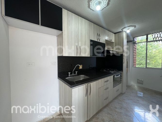 Apartamento de 3 alcobas en arriendo en Vía Las Palmas, Medellín, 70 m² · foto 3 de 15