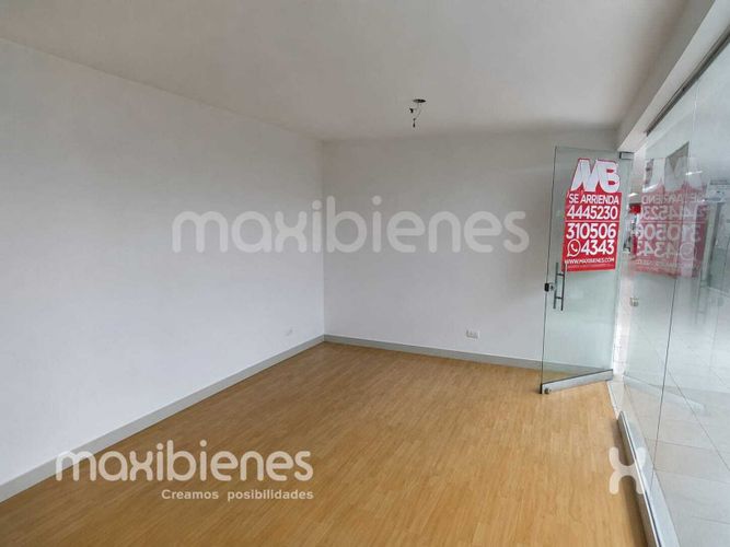 Local en arriendo en Simon Bolivar Sb (Centro), Copacabana, 22 m² · foto 3 de 6