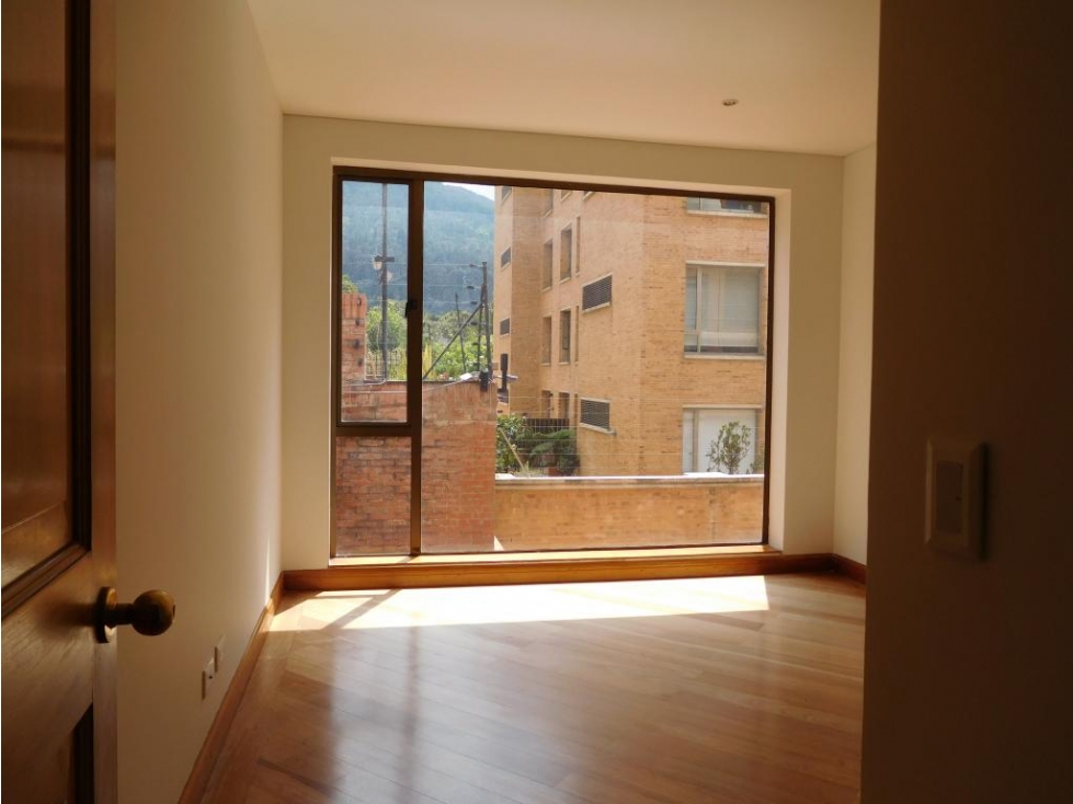 Apartamento en venta en Santa Ana Oriental, Bogotá · foto 6 de 23