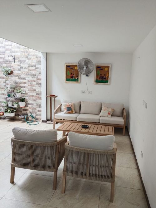 Casa de 4 alcobas en venta en Bosques Del Limonar, Cali, 203 m² · foto 3 de 24