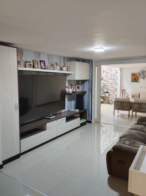 Casa de 4 alcobas en venta en Bosques Del Limonar, Cali, 203 m² · foto 9 de 24