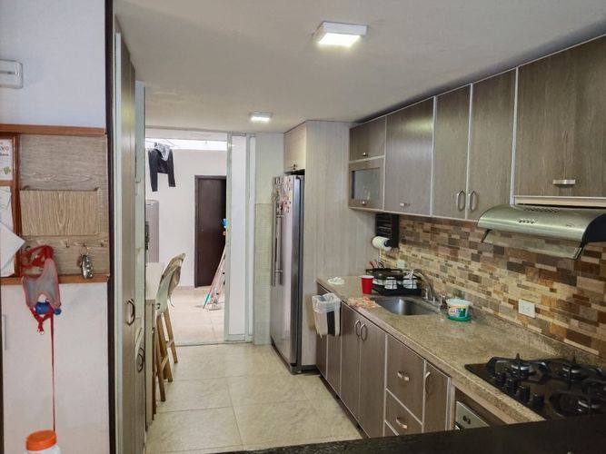 Casa de 4 alcobas en venta en Bosques Del Limonar, Cali, 203 m² · foto 16 de 24