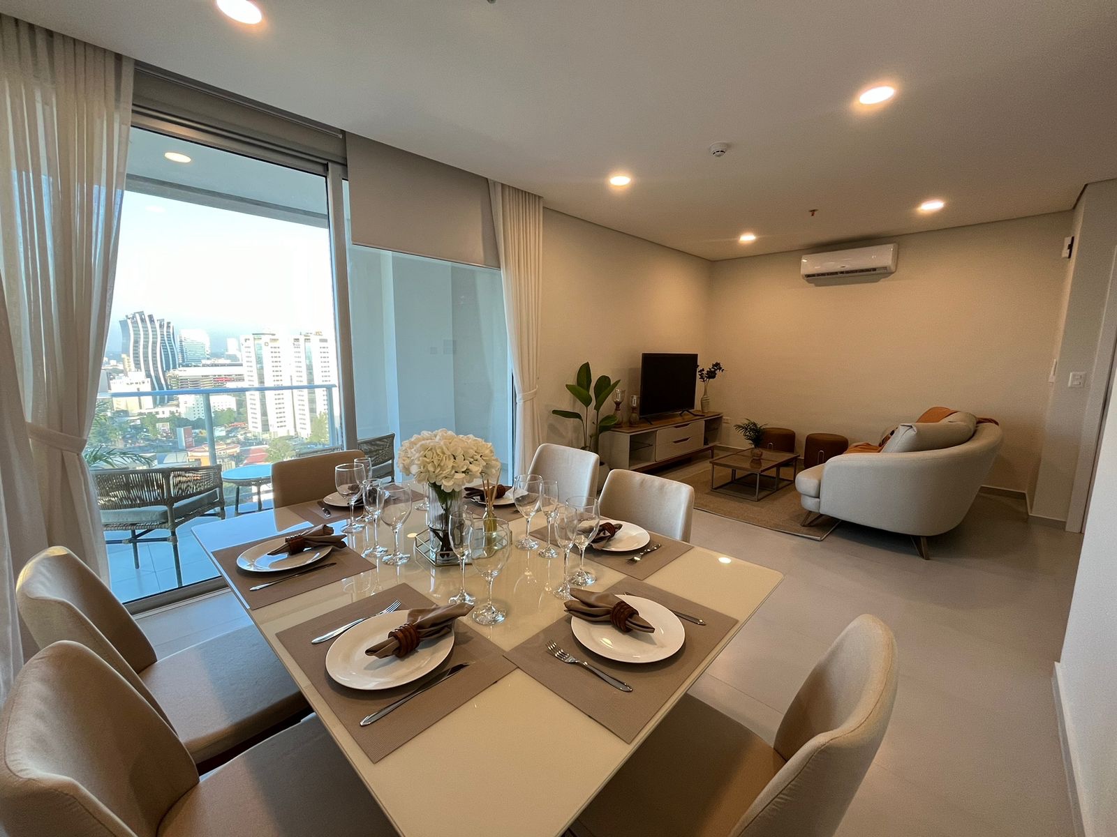 Departamento en alquiler en Las Lomas, Asunción — foto 3
