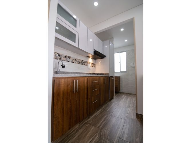 Apartamento de 3 alcobas en venta en Conjunto Residencial Abundara, Madrid, 60 m² · foto 14 de 24