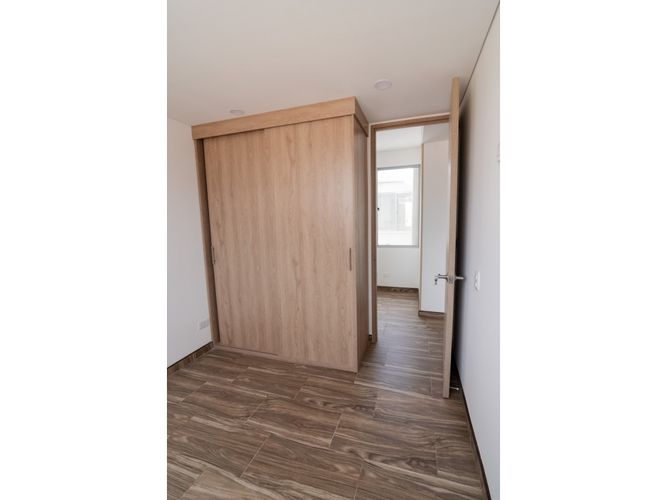 Apartamento de 3 alcobas en venta en Conjunto Residencial Abundara, Madrid, 60 m² · foto 23 de 24