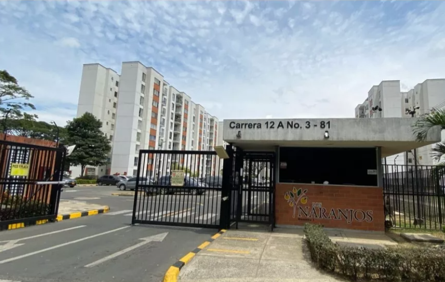 Apartamento en arriendo en Cr. Los Naranjos, Jamundí · foto 2 de 24