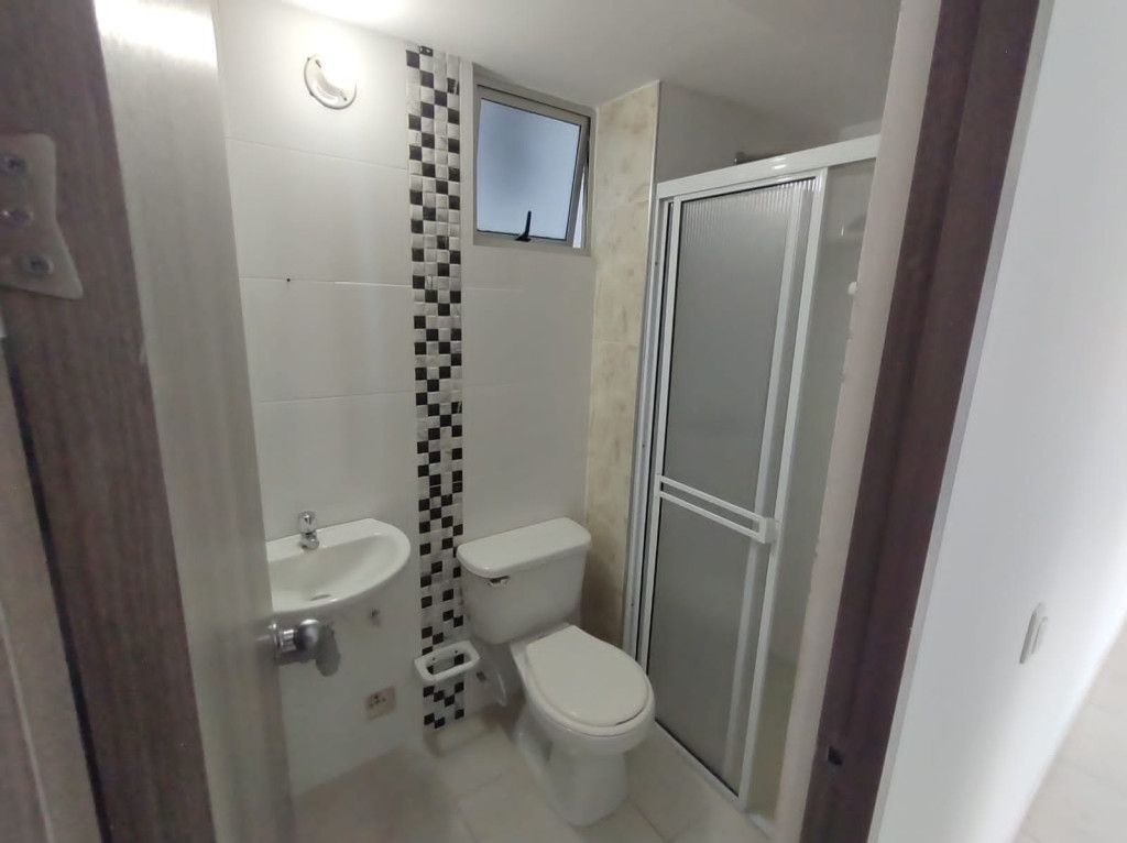 Apartamento en arriendo en Cr. Los Naranjos, Jamundí · foto 13 de 24