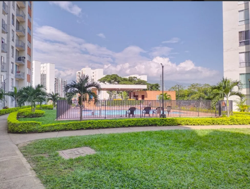 Apartamento en arriendo en Cr. Los Naranjos, Jamundí · foto 21 de 24