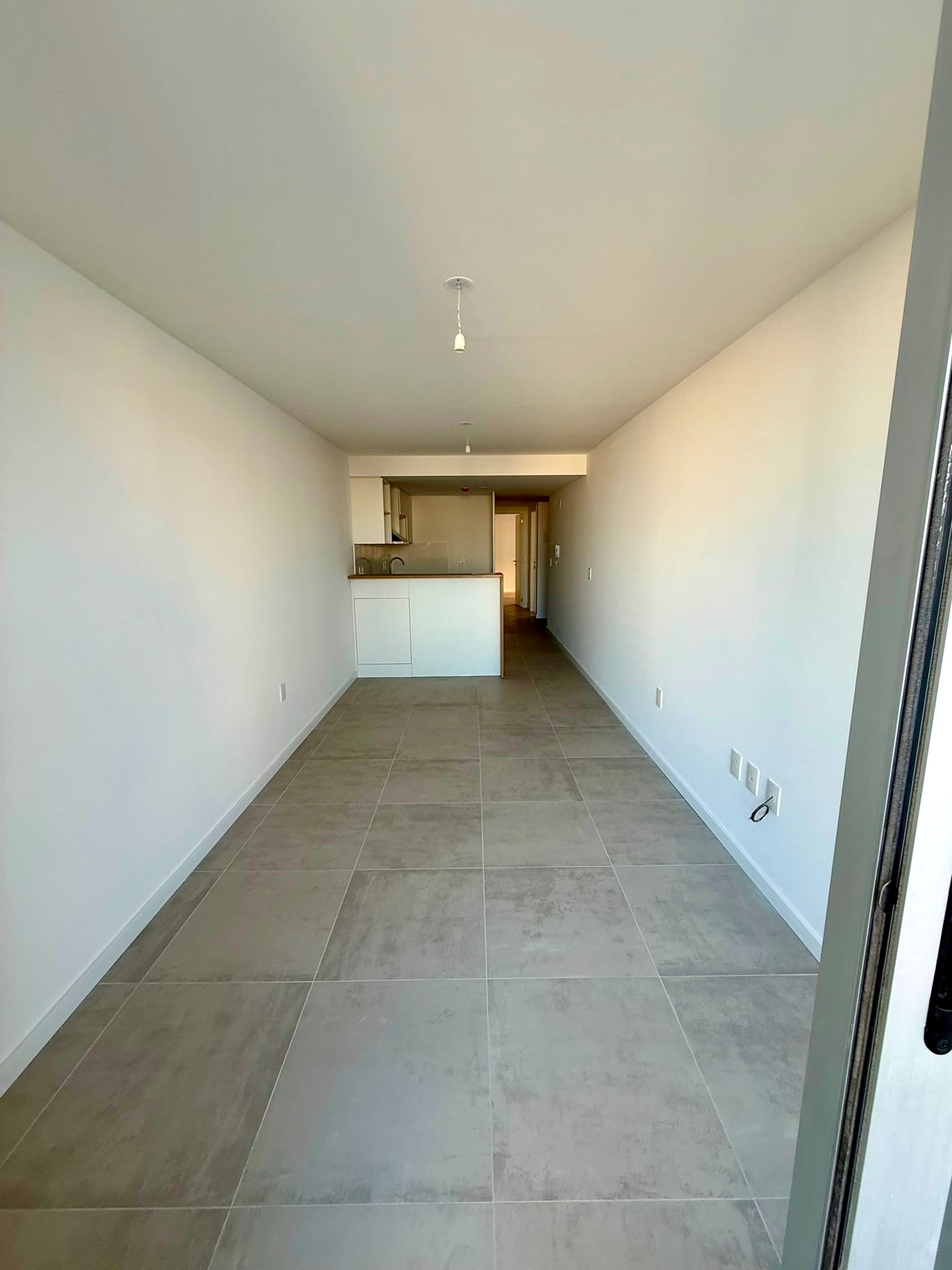 Vendo hermoso apto a estrenar en un 9no piso con hermosa vista de 2dorm y garage - Widok 5