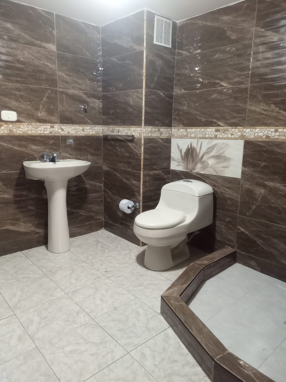 Apartamento en venta en Alfonso Lopez, Bogotá · foto 5 de 13