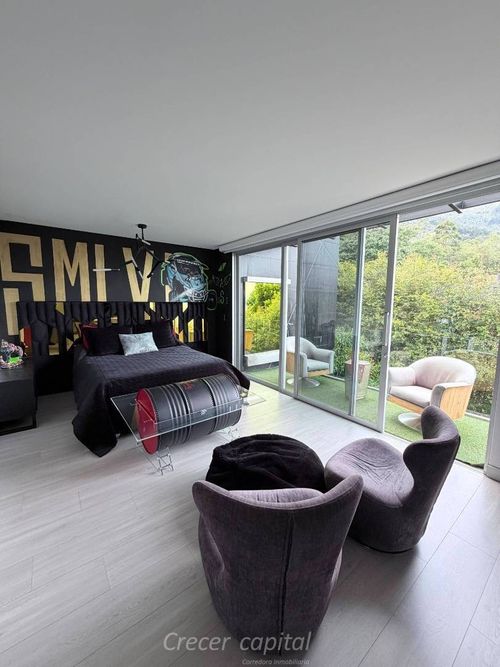 Casa de 4 alcobas en venta en Altos Del Poblado, Medellín, 630 m² · foto 11 de 24