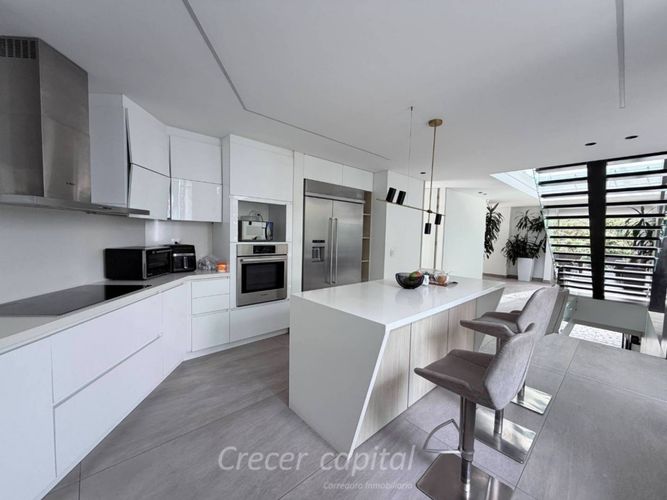 Casa de 4 alcobas en venta en Altos Del Poblado, Medellín, 630 m² · foto 16 de 24