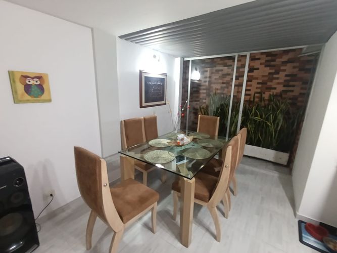 Casa de 4 alcobas en venta en Cd. Simon Bolivar Et. I, Ibagué, 220 m² · foto 6 de 24