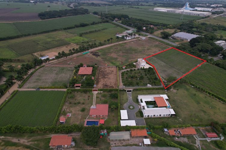 Lote en venta en Rozo, Palmira, 9251 m² · foto 6 de 10