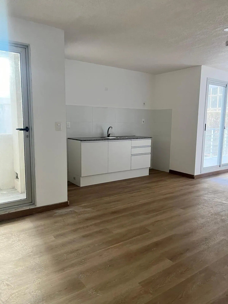VENTA CON RENTA EN PALERMO, EDIFICIO NUEVO, 1 DORMITORIO, TERRAZAS, PORTERIA, SUM