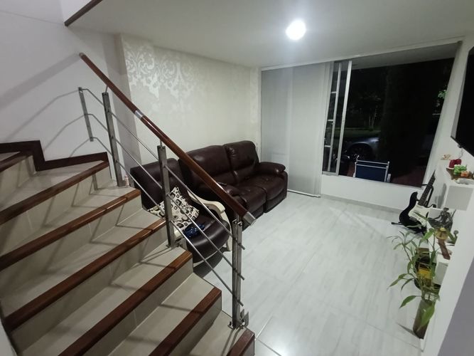 Casa de 4 alcobas en venta en Cd. Simon Bolivar Et. I, Ibagué, 220 m² · foto 13 de 24