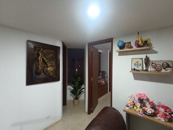 Casa de 4 alcobas en venta en Cd. Simon Bolivar Et. I, Ibagué, 220 m² · foto 18 de 24