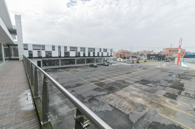 Local en arriendo en Delicias Norte, Chía, 561 m² · foto 5 de 13