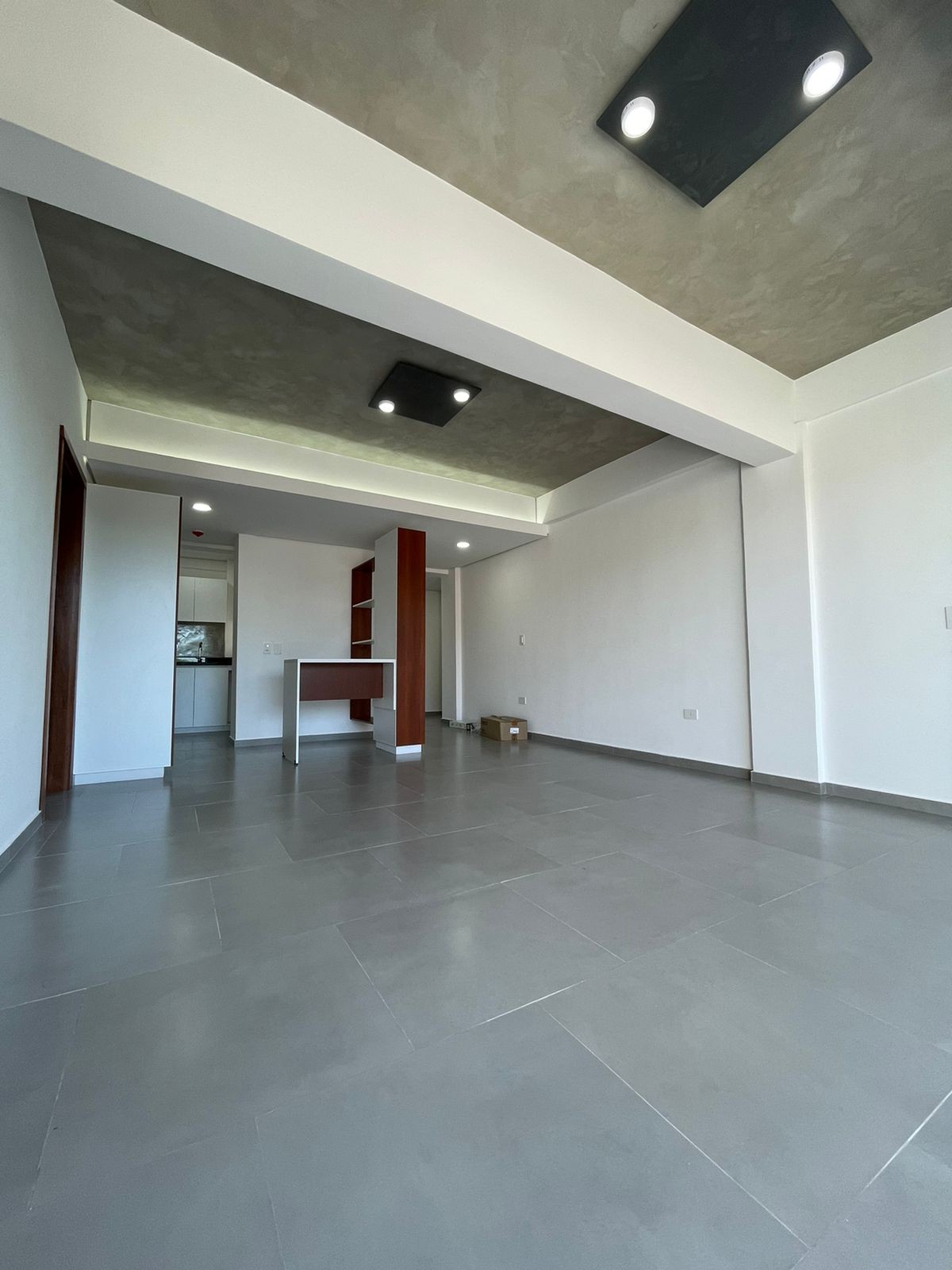Departamento en alquiler en Lambaré — foto 2