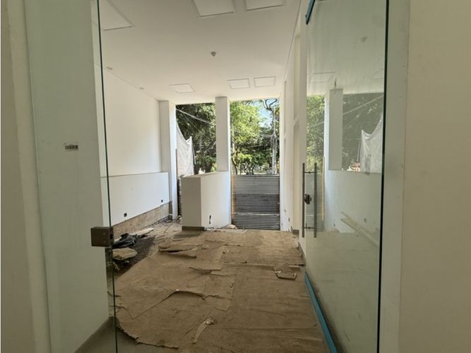 Edificio en venta en Tequendama, Cali, 2352 m² · foto 5 de 16