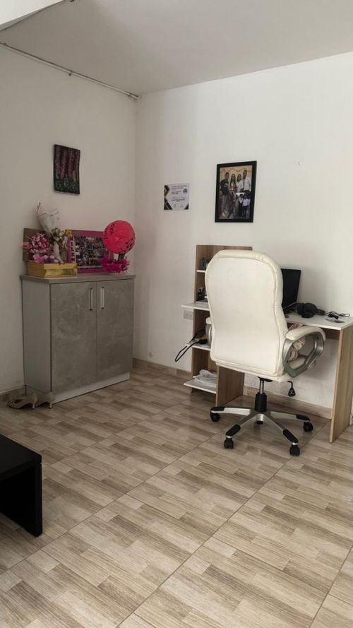 Casa de 6 alcobas en venta en Primavera, Cali, 180 m² · foto 5 de 17