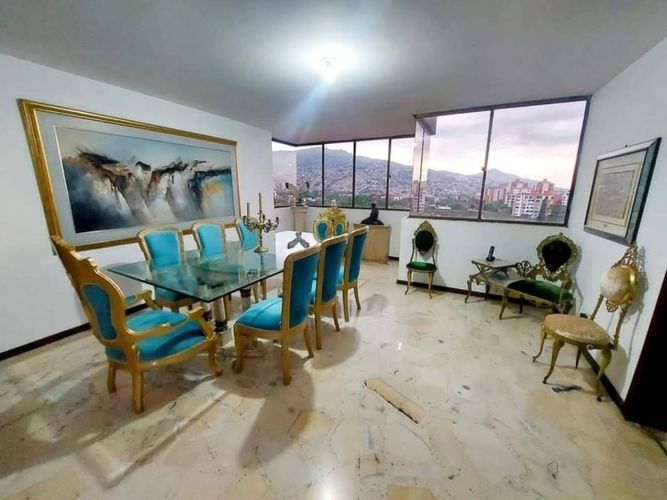 Apartamento de 4 alcobas en venta en Cuarto De Legua - Guadalupe, Cali, 300 m² · foto 3 de 19