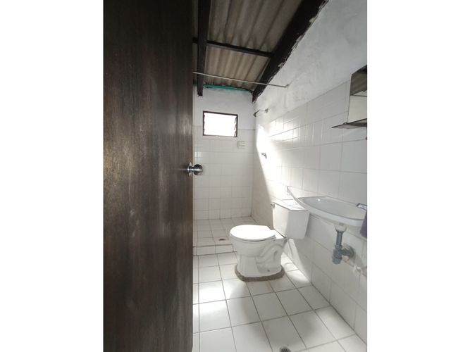 Casa de 4 alcobas en venta en San Vicente, Cali, 273 m² · foto 13 de 15