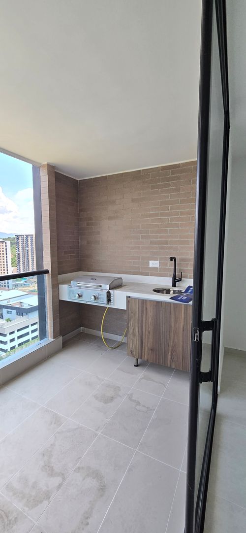 Apartamento de 3 alcobas en venta en Cañaveral, Floridablanca, 122 m² · foto 5 de 19