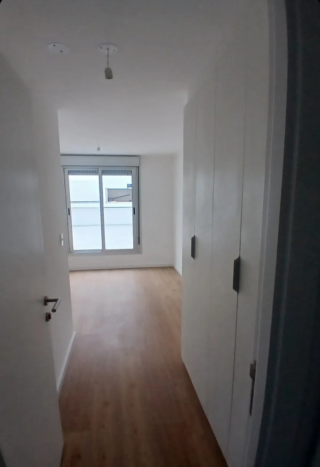 Exclusivo apartamento de 1 dormitorio en ubicación privilegiada sobre la calle Paraguay, entre San José y Soriano,  con espectacular patio de 30 m2 de uso exclusivo con parrillero. · Foto 10