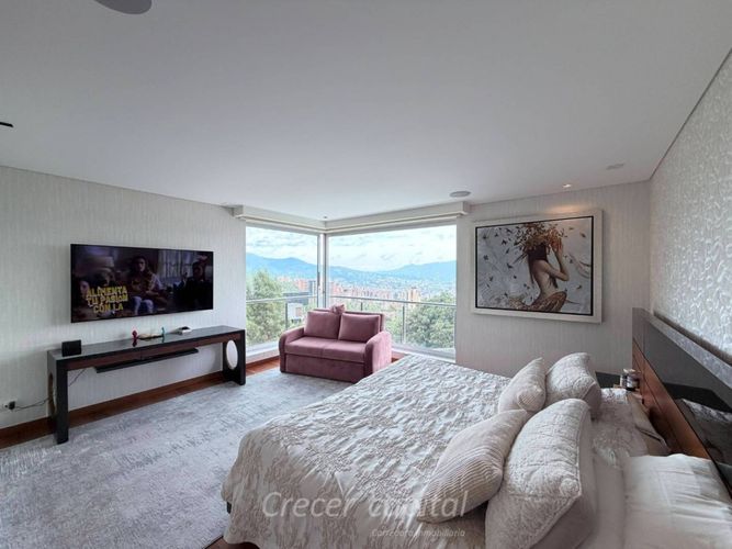 Casa de 5 alcobas en venta en Altos Del Poblado, Medellín, 1150 m² · foto 22 de 24
