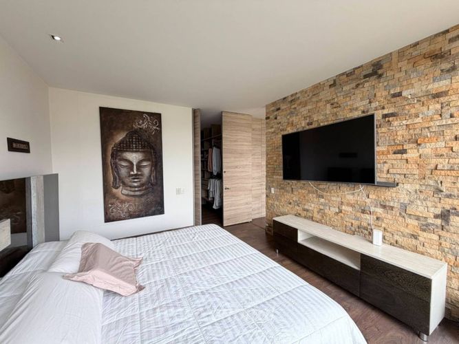Apartamento en venta en Altos Del Poblado, Medellín · foto 8 de 24