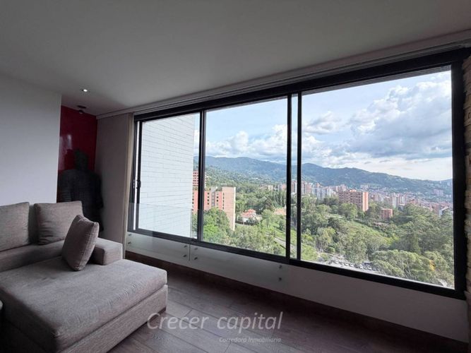 Apartamento en venta en Altos Del Poblado, Medellín · foto 17 de 24