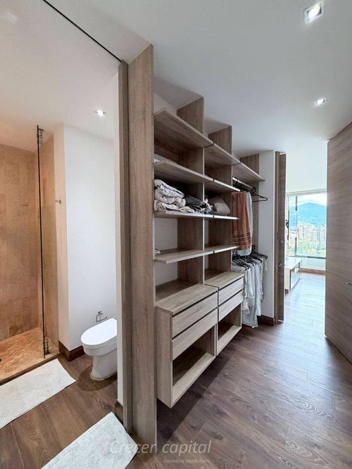 Apartamento en venta en Altos Del Poblado, Medellín · foto 19 de 24