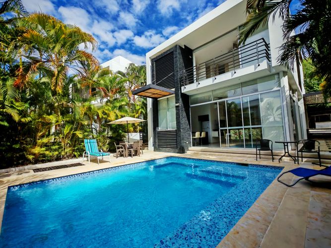 Casa de 4 alcobas en venta en Girardot, Girardot, 197 m² · foto 3 de 15