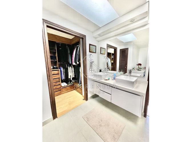 Apartamento de 3 alcobas en venta en Chico Norte, Bogotá, 265 m² · foto 18 de 18