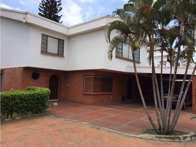 Casa de 4 alcobas en venta en Pance, Cali, 323 m² · foto 10 de 11