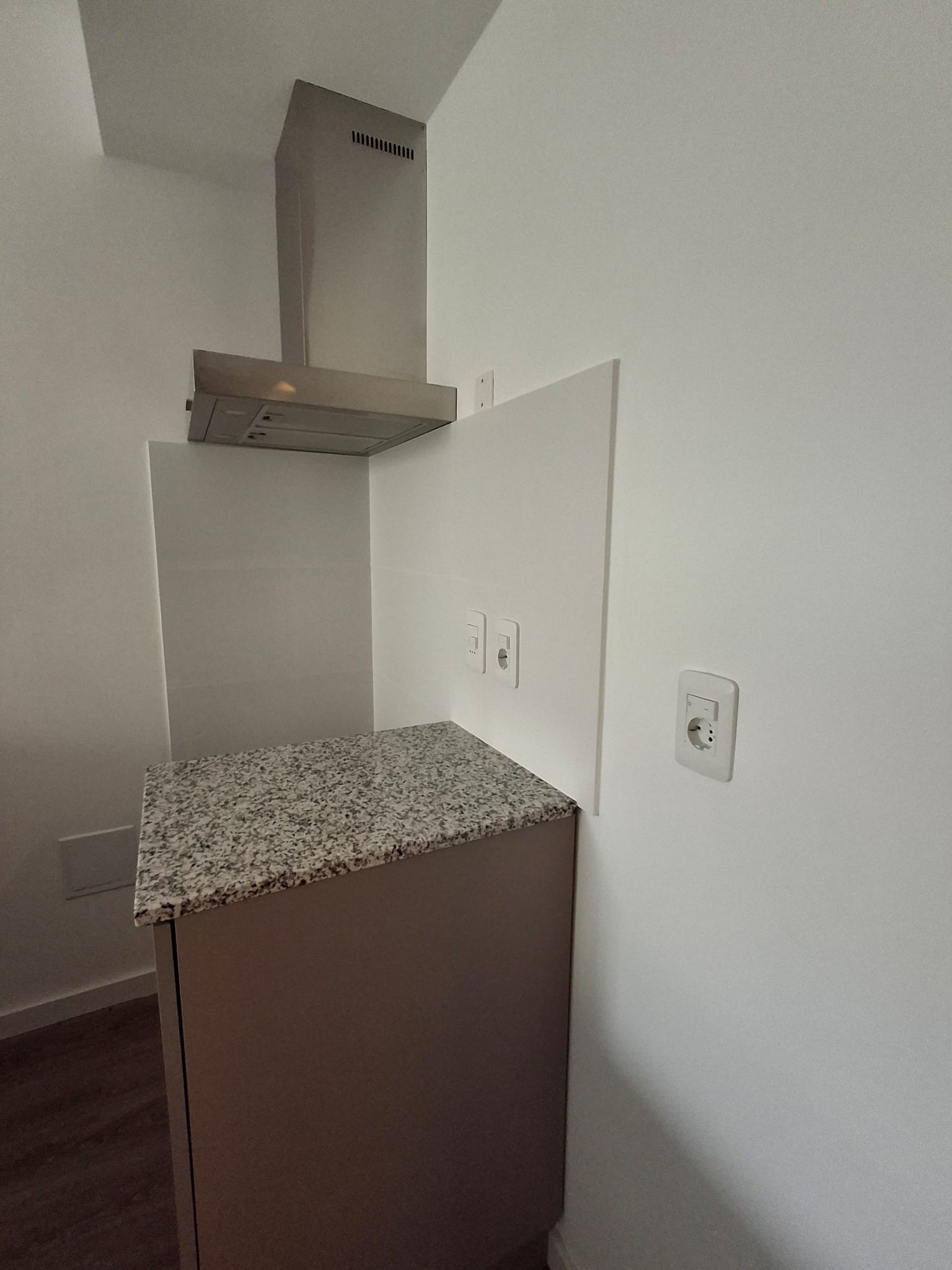3 unidades a la venta Edificio Vila de 1 y 2 dormitorios - Widok 4