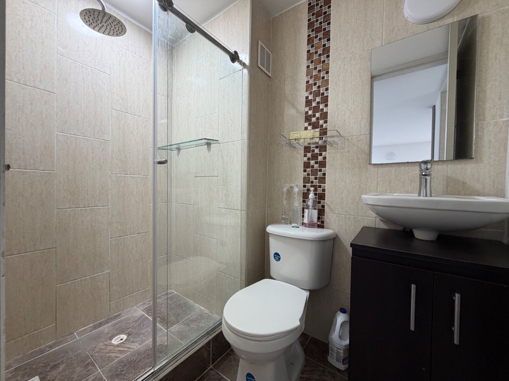 Apartamento en venta en Cedritos, Bogotá · foto 5 de 9