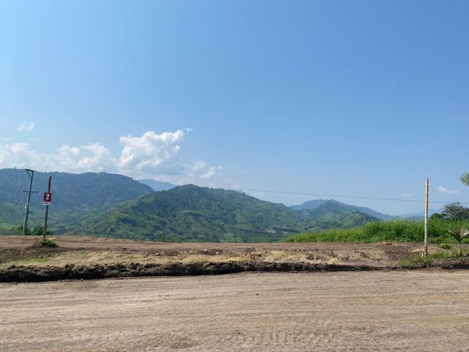 Lote en venta en La Trinidad, Manizales · foto 3 de 5