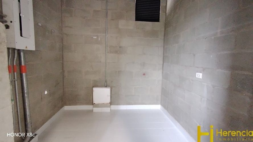 Bodega en arriendo en Quebrada Arriba, Copacabana, 730 m² · foto 9 de 21